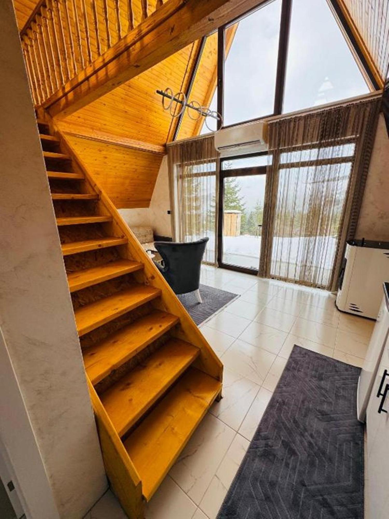 Weekend House - * Vlašić
